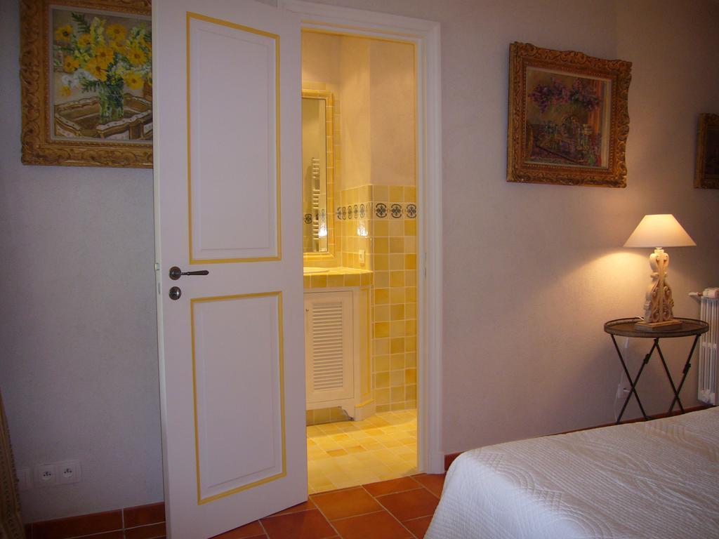 Le Point D'Orgue Bed & Breakfast Saint-Tropez Room photo